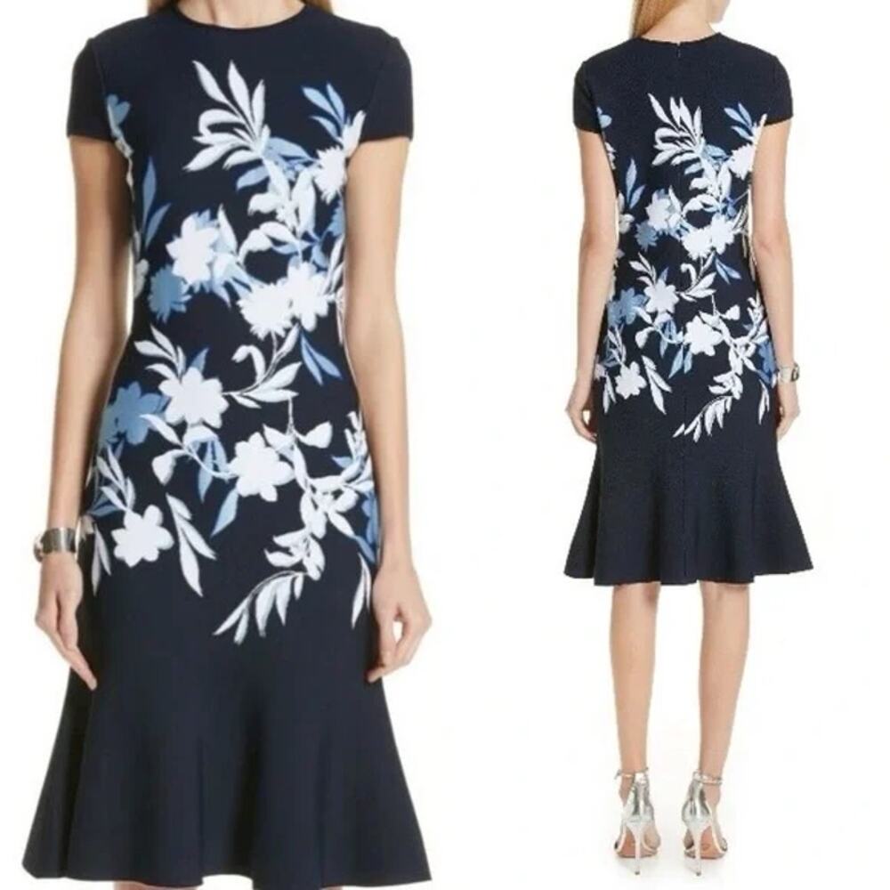 St. John Shadow Knit Floral Jacquard Dress Size 2 Navy Flounce Stretch Fitted